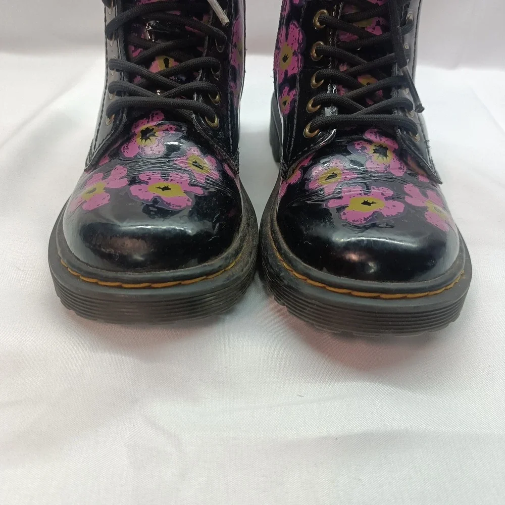 Dr Doc Martens Combat‎ Boots Girls 13 Floral Pansy Black Patent Leather